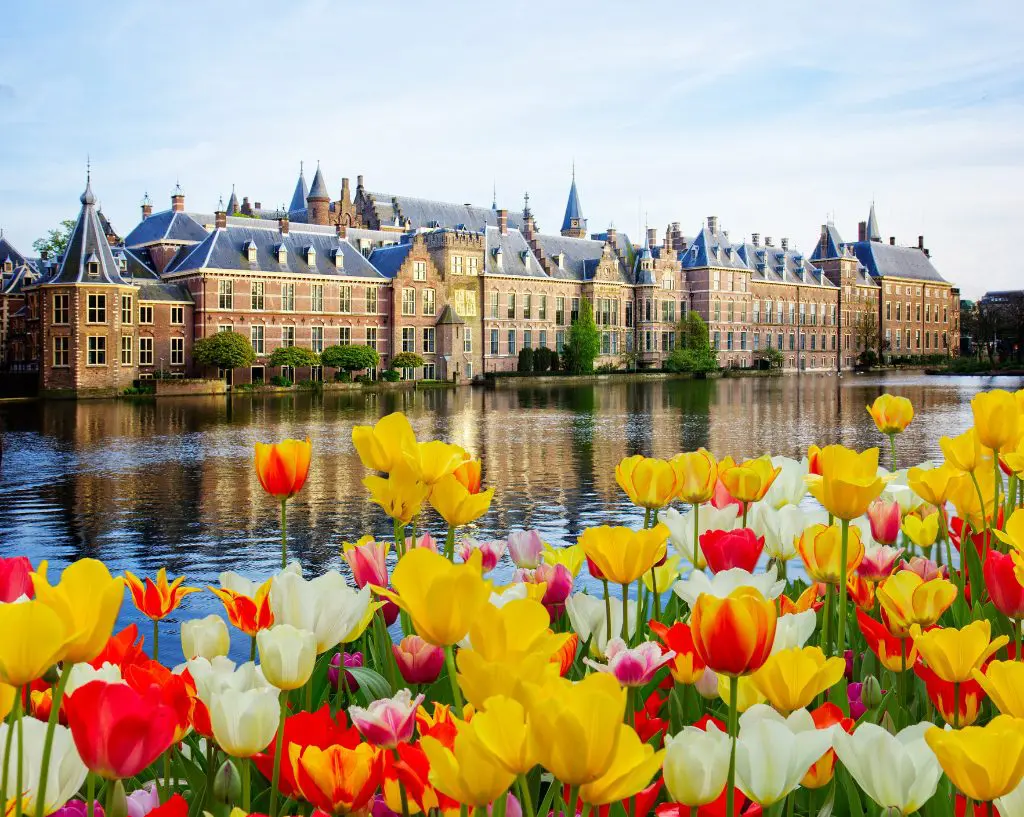 Dutch government building